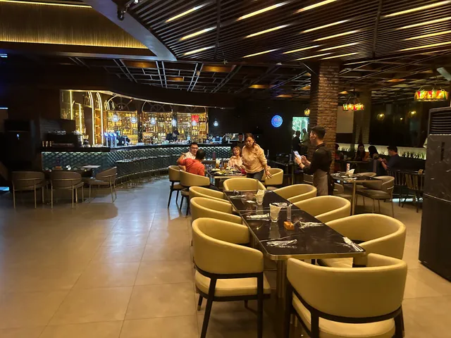 Carpediem Restaurant & Bar