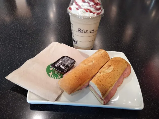 Starbucks Star Médica Roma