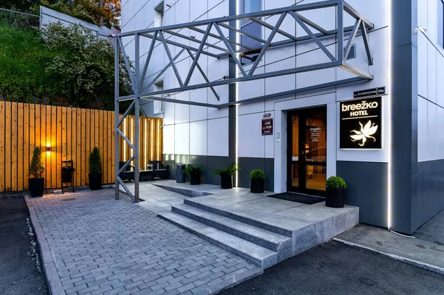 BREEZKO