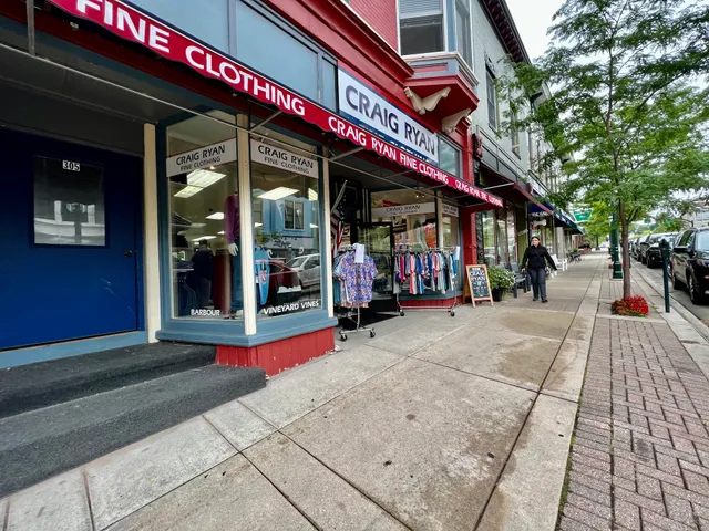 Craig Ryan Fine Clothing - Petoskey