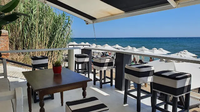 Ilios Beach Bar
