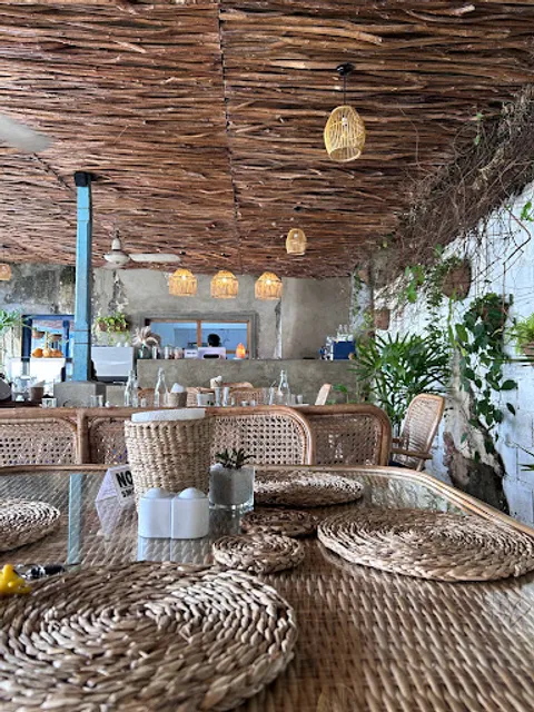 Al Fresco Garden Cafe