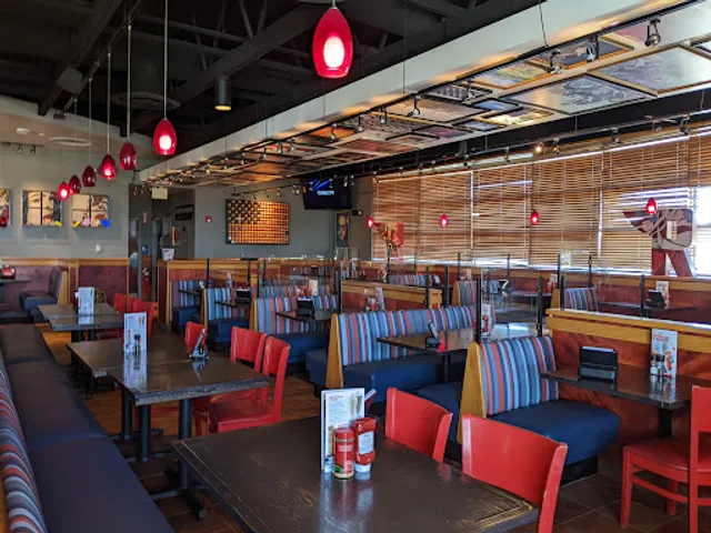 Red Robin Gourmet Burgers and Brews