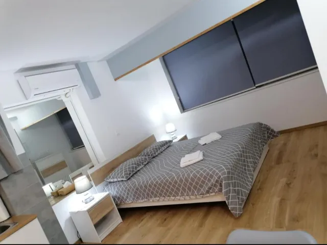 Natural Oak Studio by Emmelia Group