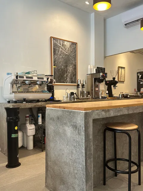 Regular COFFEE AND BOOKS II