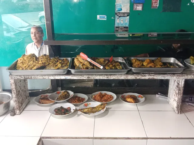 Rumah Makan Simpang Bajak