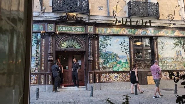 Villa Rosa Restaurant