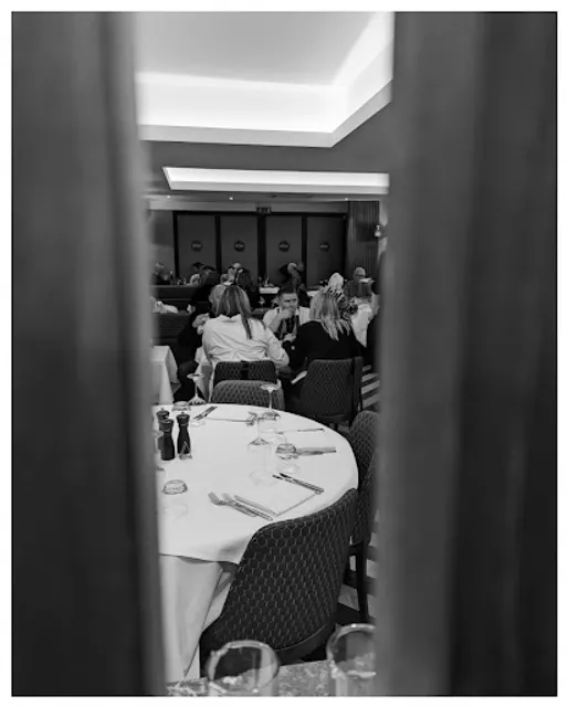 Scott’s Bar and Brasserie