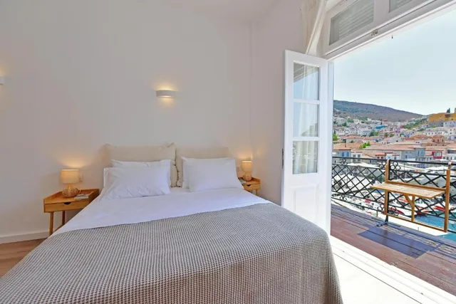 Estia Filoxenia Hydra