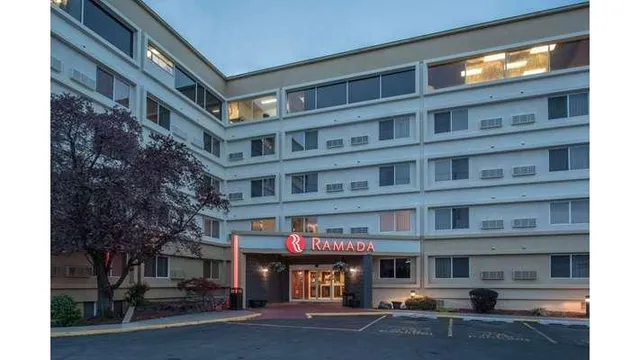 Ramada by Wyndham Downtown Spokane