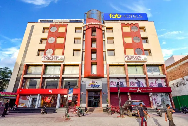 Hotel The Uday Regency