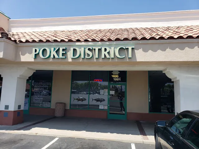 Poke District