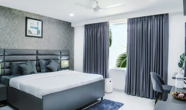 Housr Platinum IFFCO Chowk