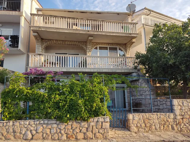 Ivančica Apartments