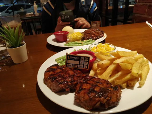 Pepperloin Steakhouse