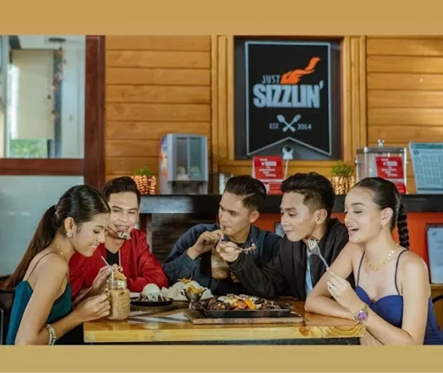 Just Sizzlin' Resto