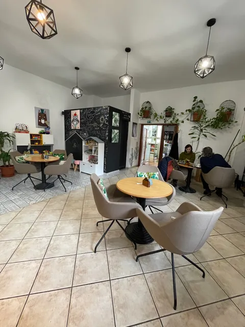 Kaviareň a bistro Milá Deva