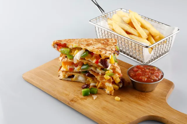 بافلو وينجز آند رينجز | Buffalo Wings & Rings