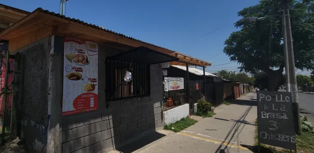 Pollo A Las Brasas 3 Chickens