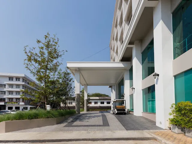 River Hotel - The Outstanding Venues Nakhon Pathom