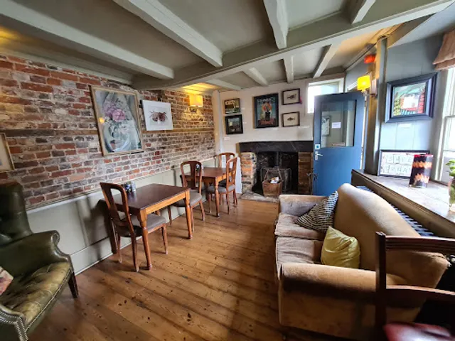 Mermaid Street Café