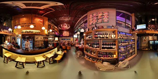 La Birra Bistro Beer & Wine Bar