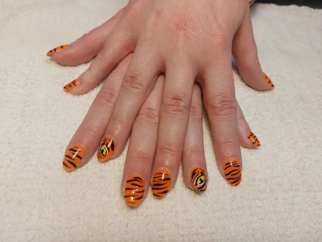 Enliven Nail Care & Massage