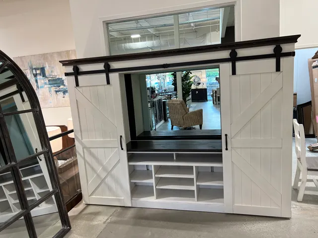 Christopher Ryan Home Furnishings