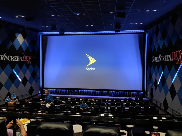 Marcus BistroPlex Southridge