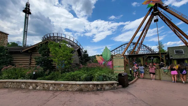 Wildwood Grove Dollywood