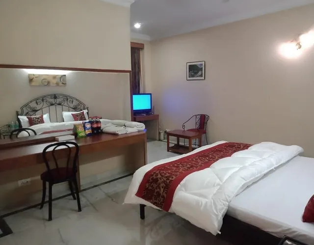 Pamposh Guest House, Gurgaon