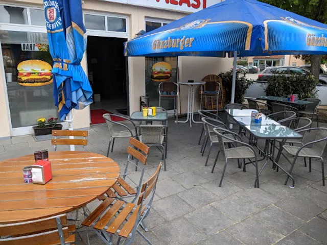 HAMBURGERPALAST und SPIELOTHEK