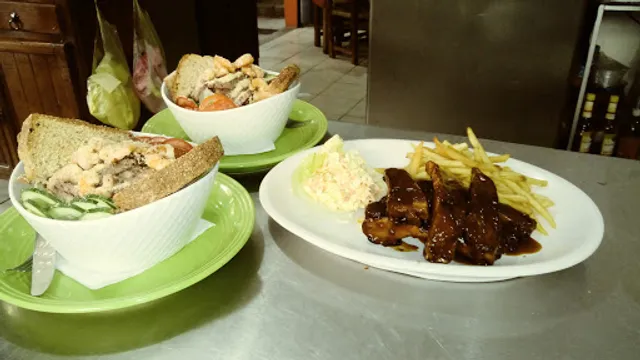 La Hamburguesa Grill