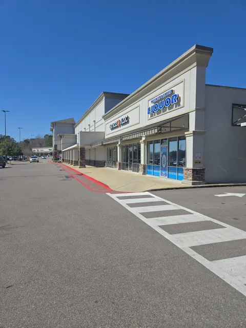 CHELSEA BLUES LIQUOR