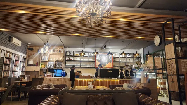 Sky park restaurant and Cafe