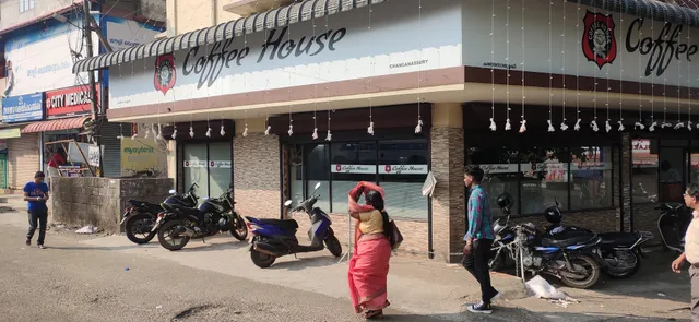 Coffee House - Family Restaurant