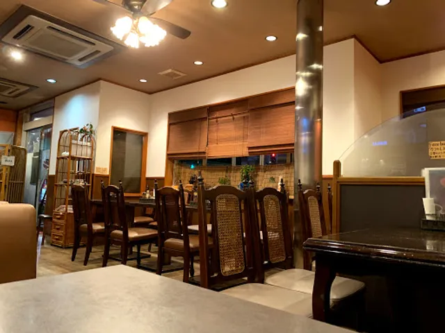 カフェ レストラン YACHIYO