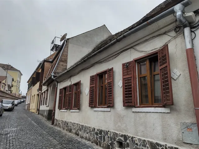 Brick Wall Apartment