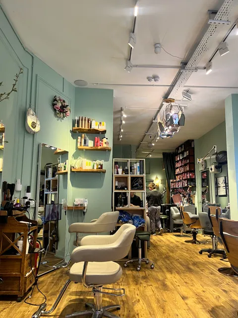 Galaxy Hair Salon Chinatown/Soho