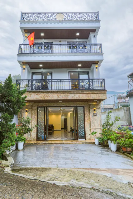 Tom Central Homestay