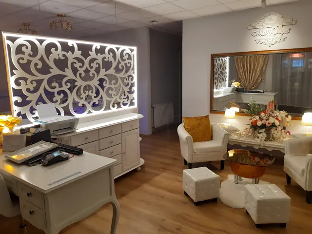 LiRa's Mini Spa 4Two