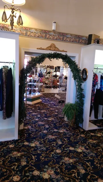 Sisters Boutique & Shoes