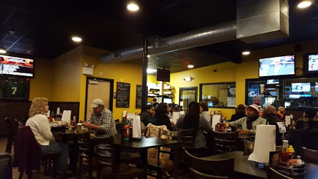 Underdog Sports Bar and Grill