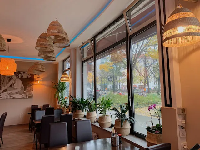 Mr. Anh Vu - Asiatisches Restaurant