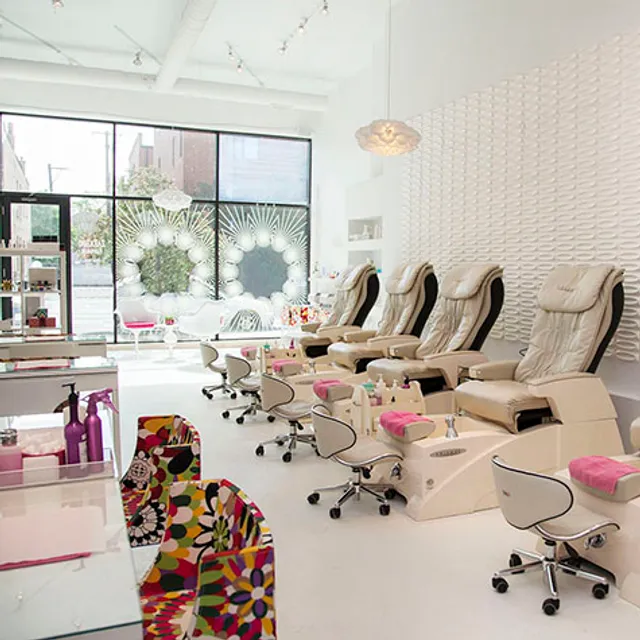 ZaZaZoo Nail Salon