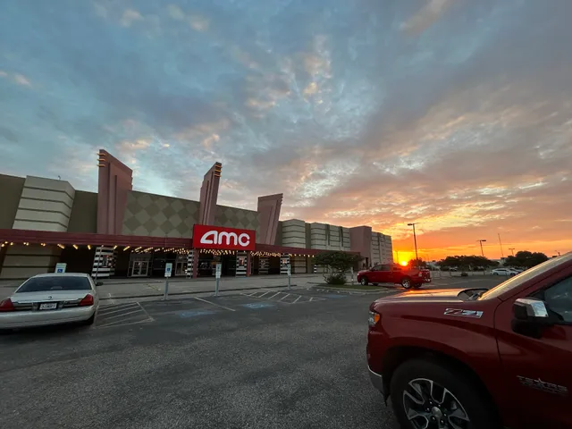 AMC CLASSIC Corpus Christi 16