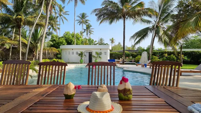 Dolphin House, Galu Beach