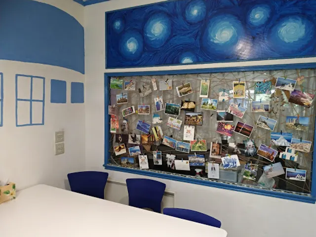 藍窗外咖啡Bluewindow(預約制)