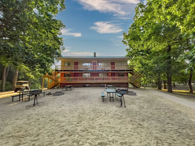 Sun Retreats Shenandoah Valley