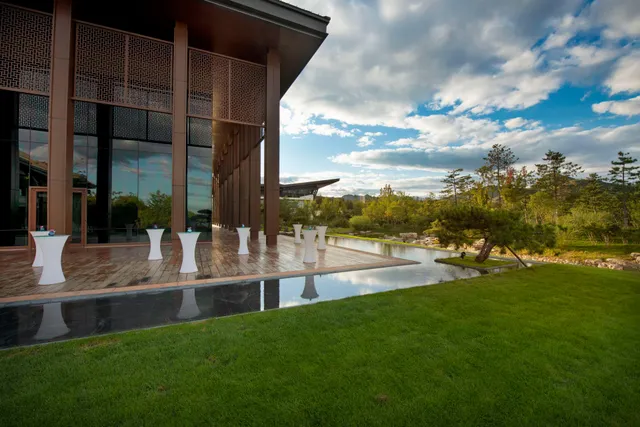 Yanqi Hotel, Managed by Kempinski